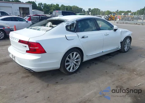 2017 Volvo S90 T6 Inscription из США, поврежденный, VIN YV1A22ML6H1014225